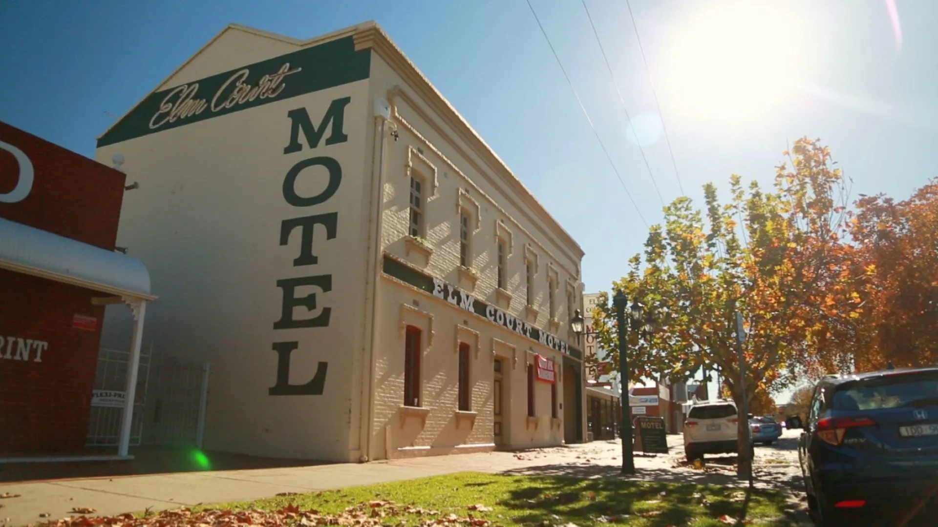 10 Central Hotels Near The Army Museum Bandiana for Easy Access