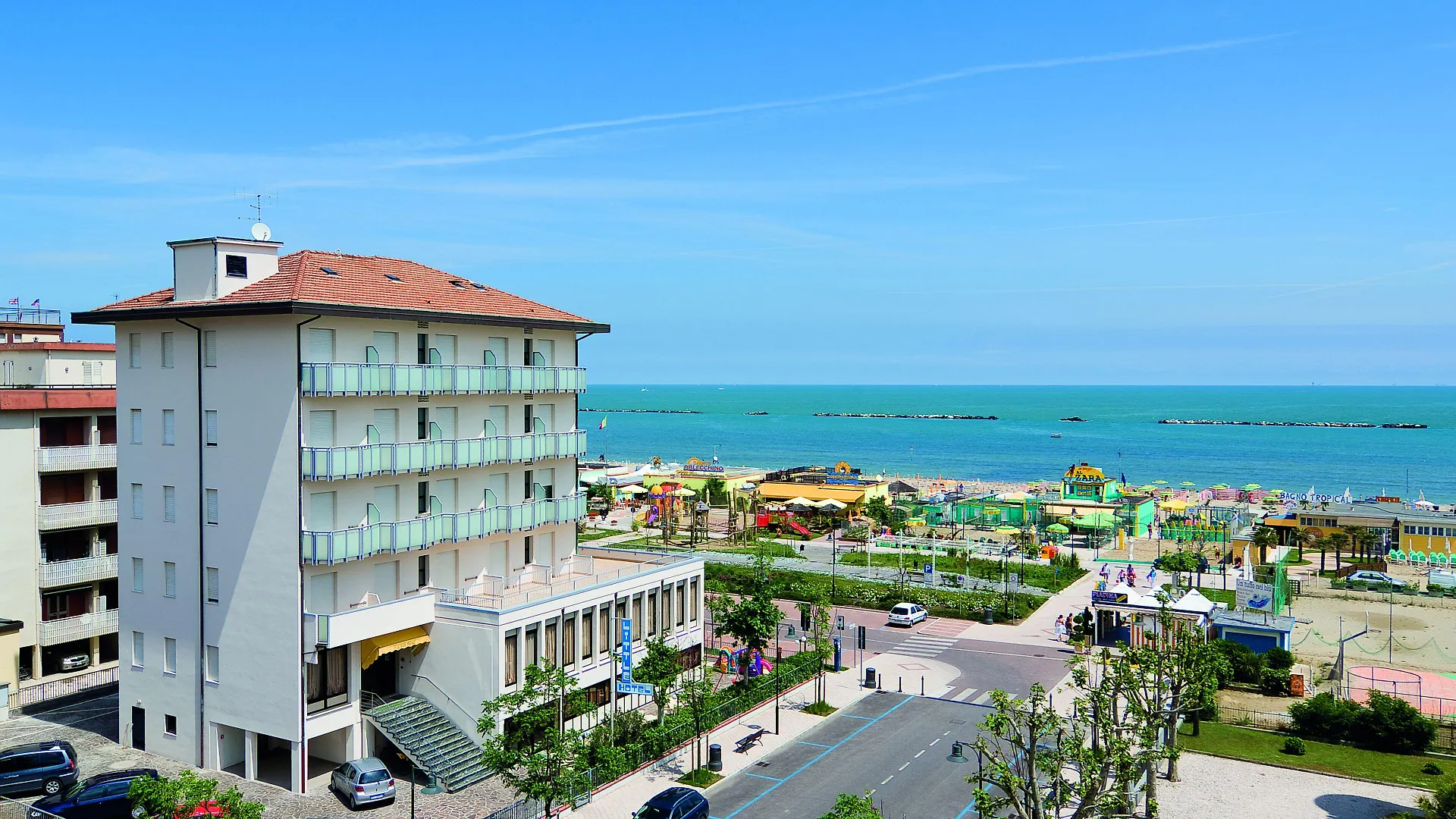 Where to Stay Near Pantani Space: 15 Best Beach Hotels