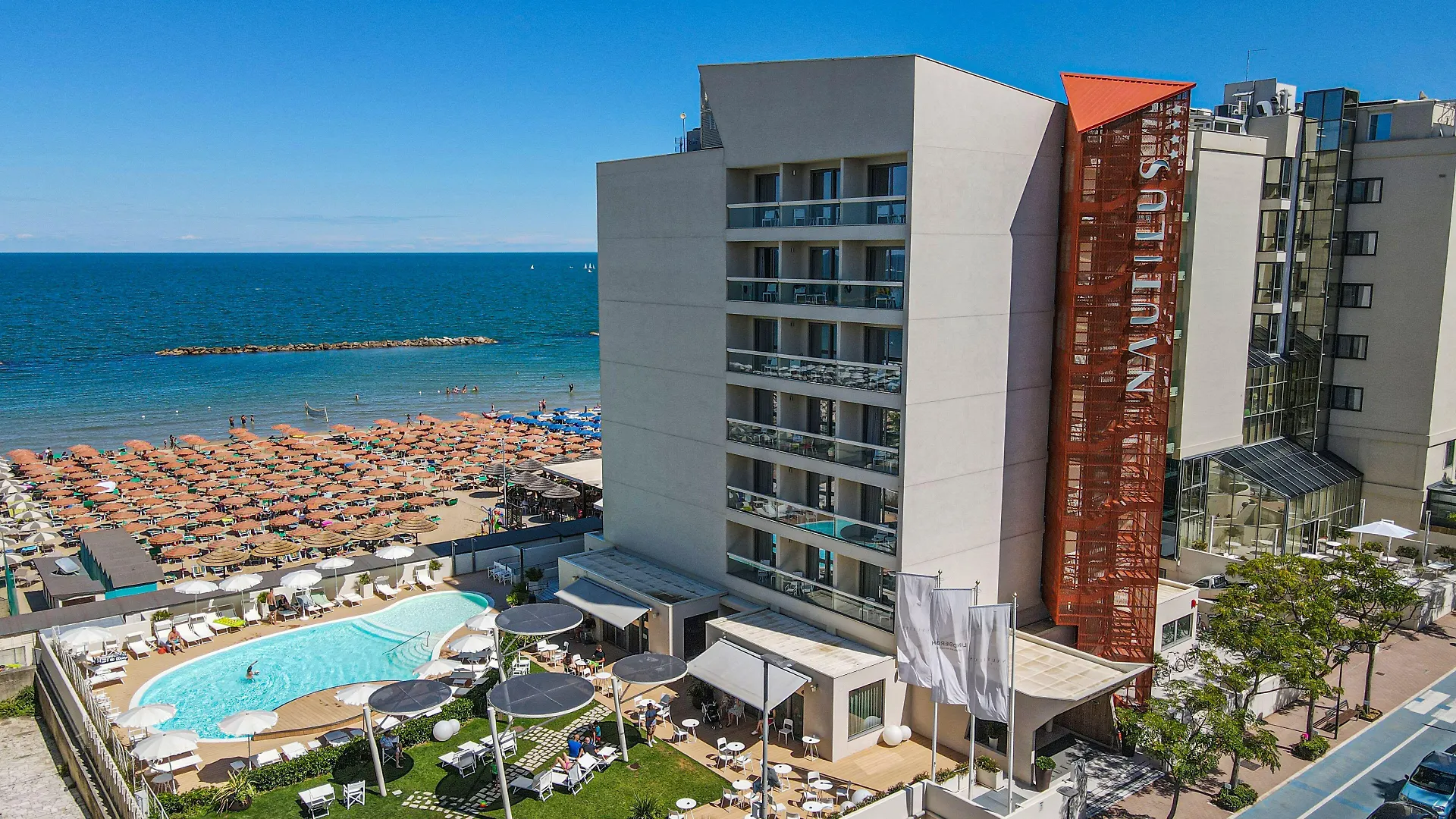 Staying Near Monte San Bartolo: 5 Family Hotels Compared