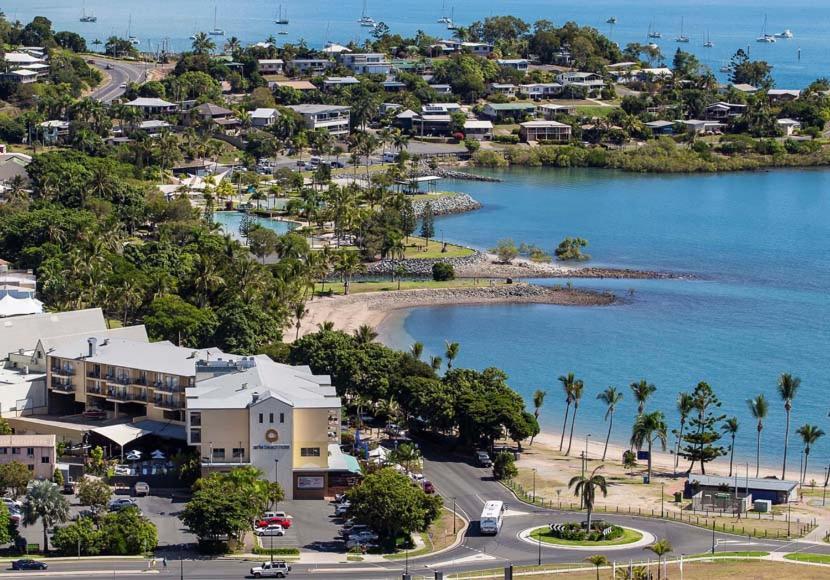 5 Top-Rated 4-Star Hotels Close to Abel Point Marina