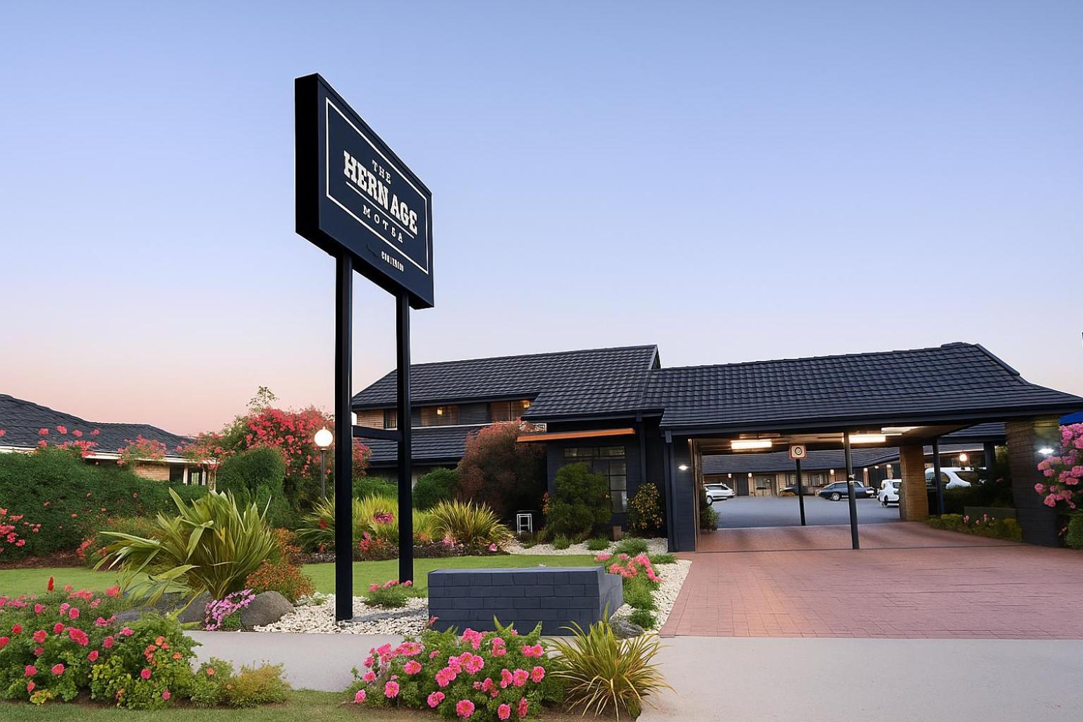 6 Smart 4-Star Hotels Near Bendigo Stadium Worth Booking