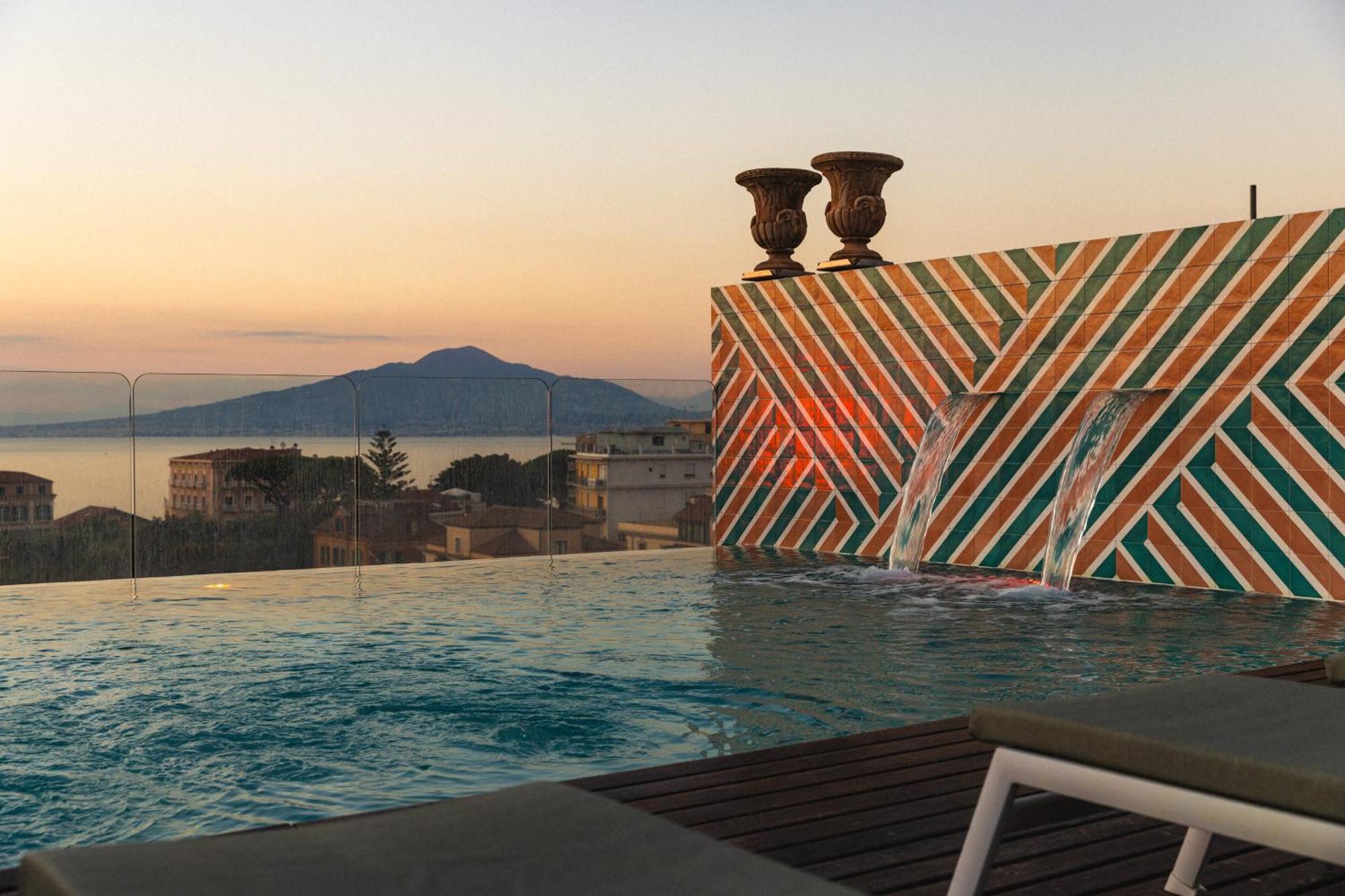 15 Romantic Hotels in Sorrento City Centre Worth Booking
