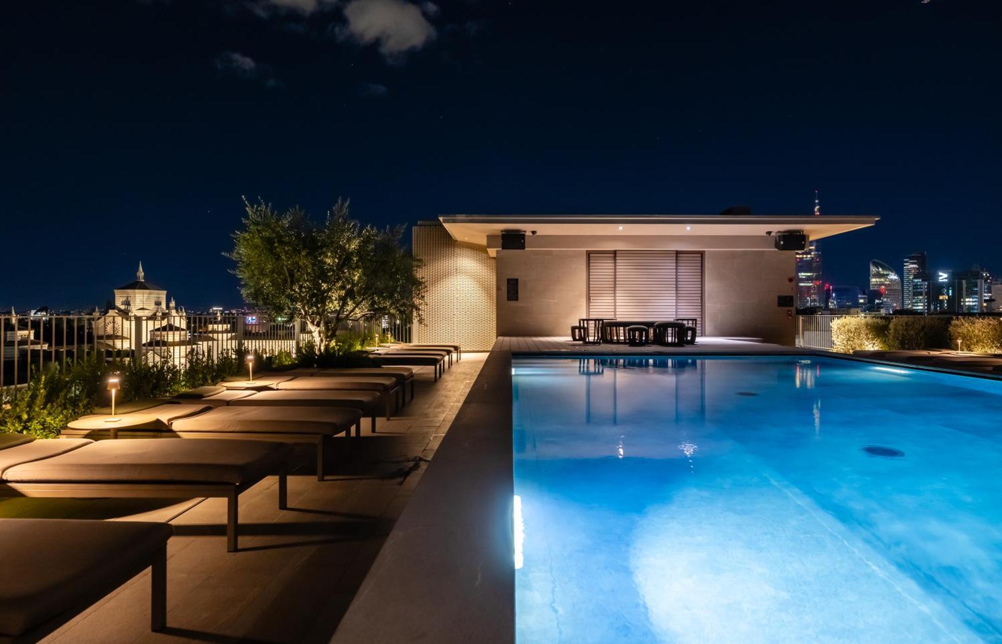 10 Luxury Hotels in Moscova, Milan That Stand Out
