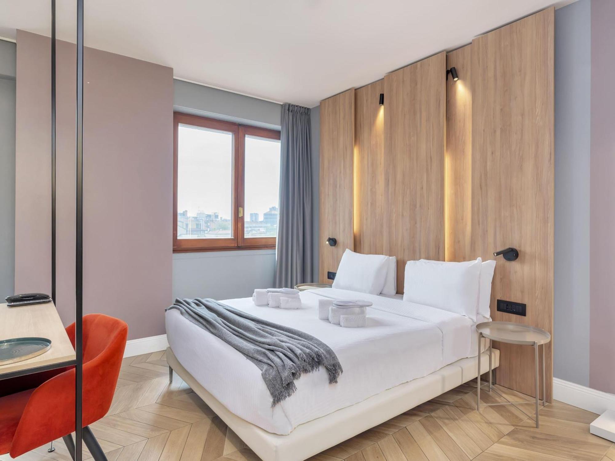 Staying in Milan City Centre: 4 Three-Star Hotels Compared
