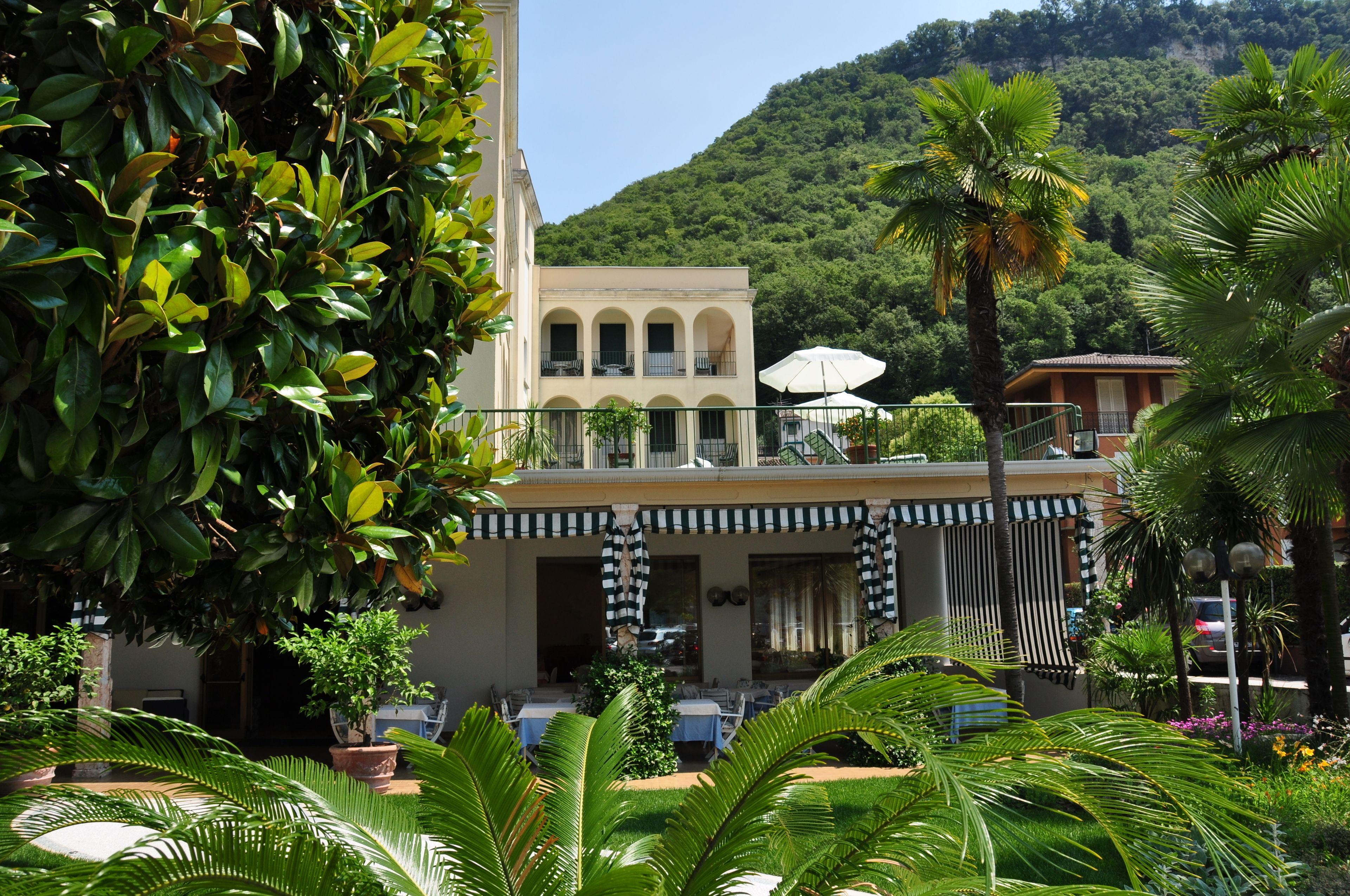 15 Romantic Hotels Near Baia delle Sirene Park Worth Booking