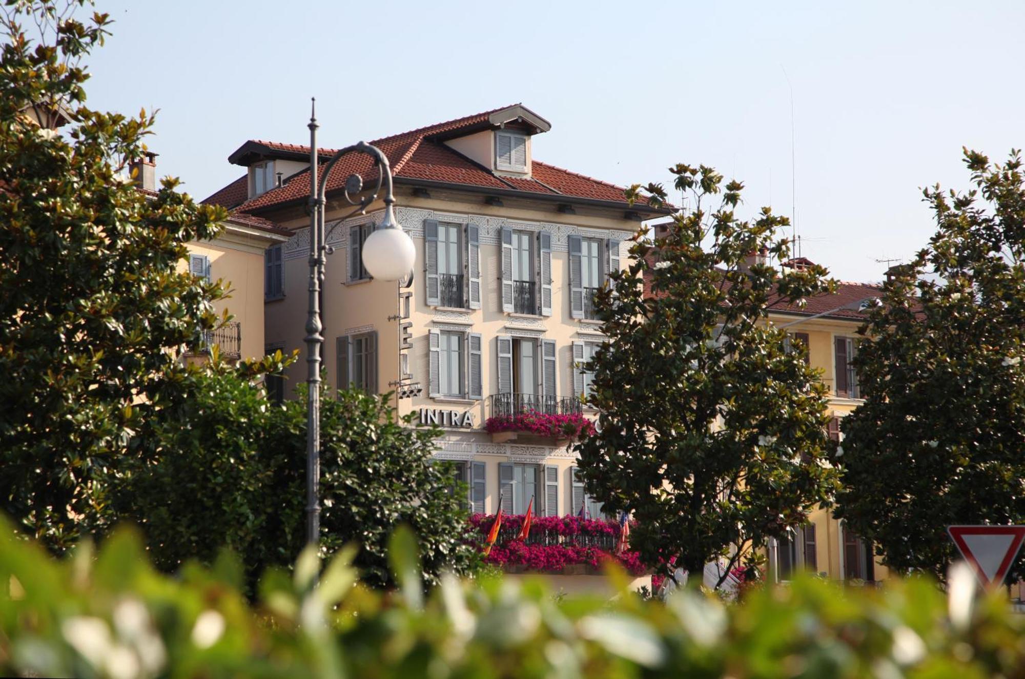 Staying Near Museo Del Paesaggio: 15 Central Hotels Compared