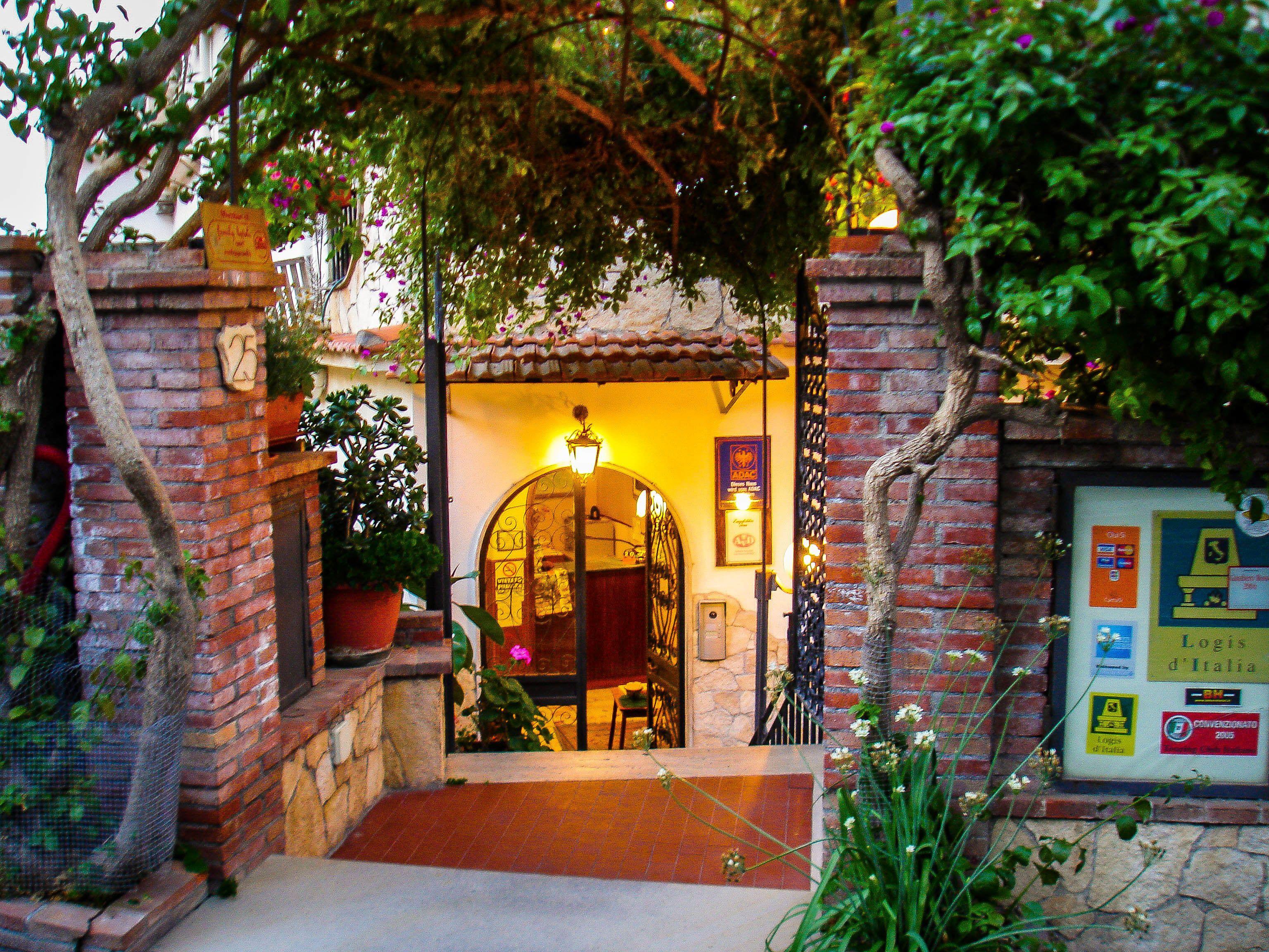 Staying Near Naumachie: 4 Central Taormina Hotels Compared