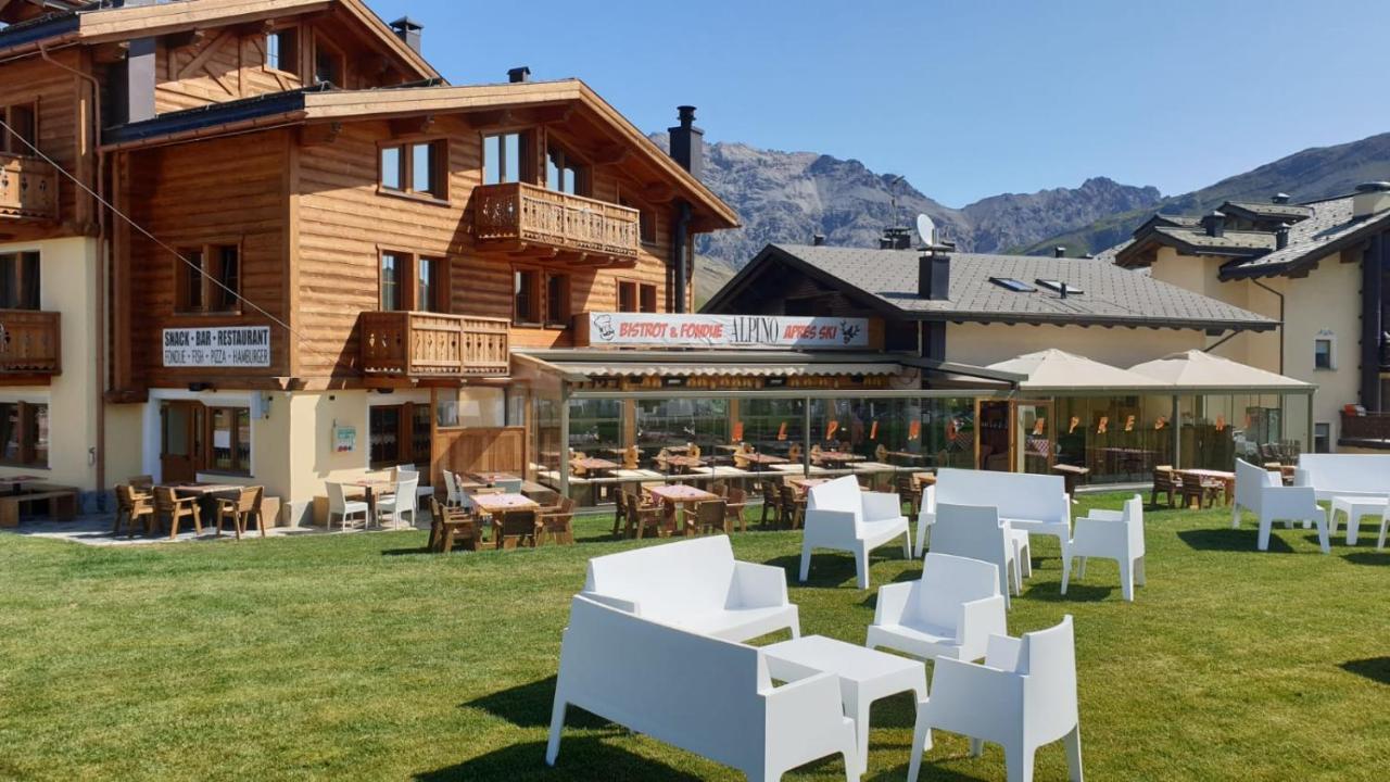 Staying Near Carosello Cable Car: 15 Family Hotels Compared