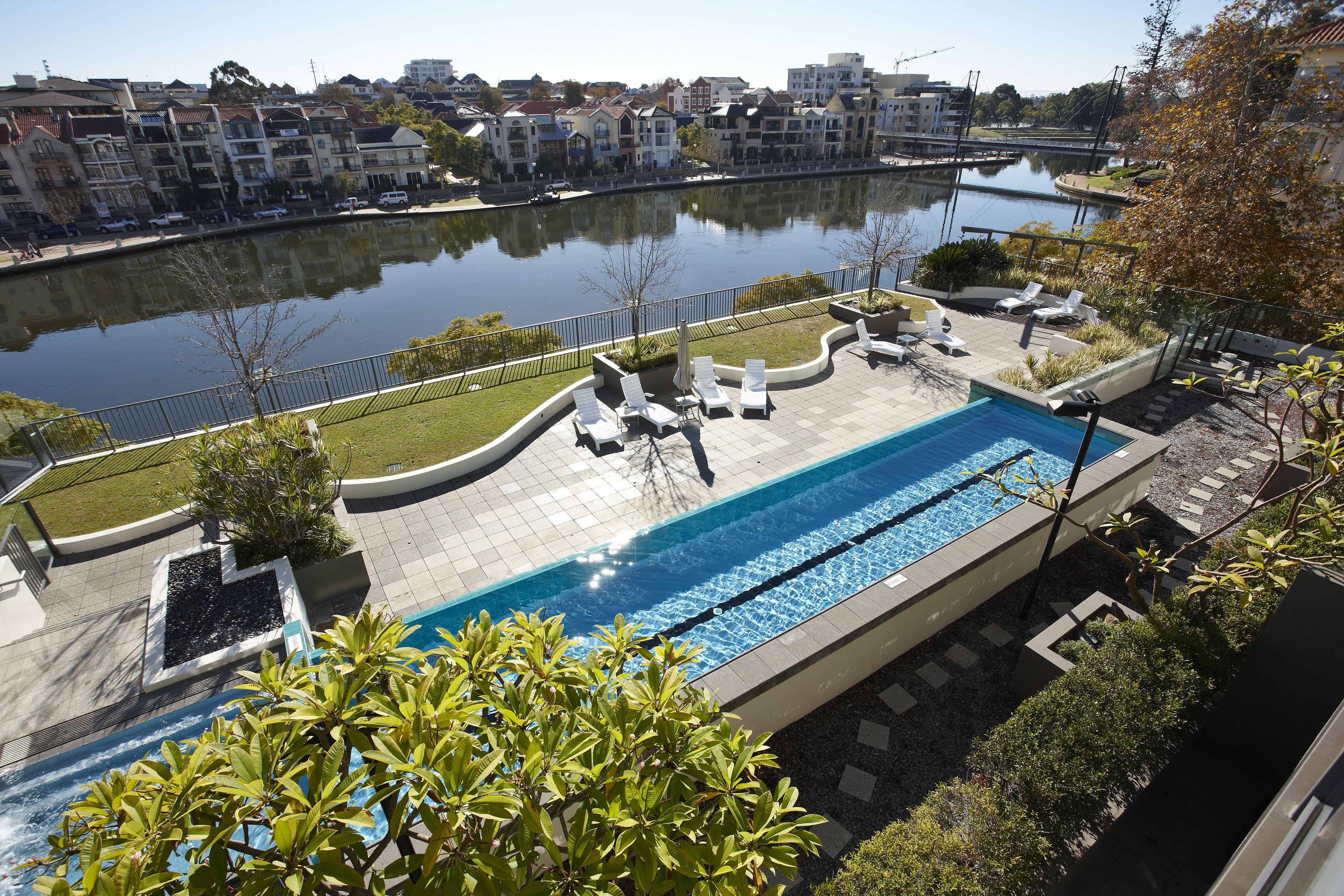 4 Smart Central Hotels In East Perth Worth Booking